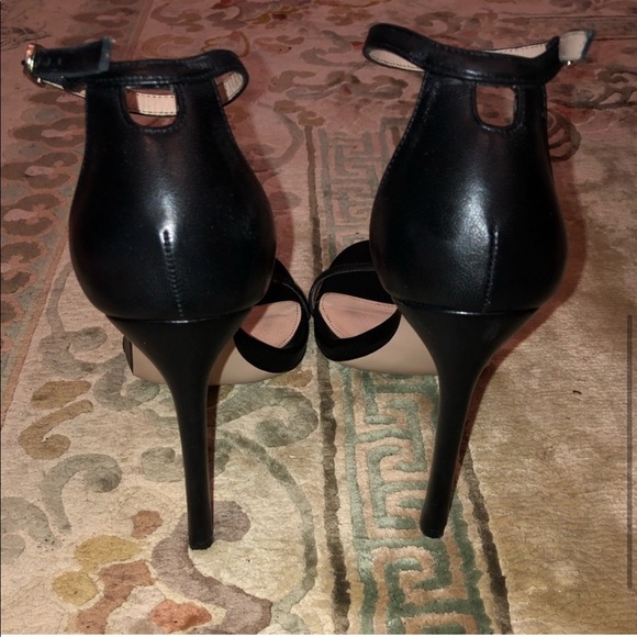 Stuart Weitzman Nudist Heels - Picture 4 of 5